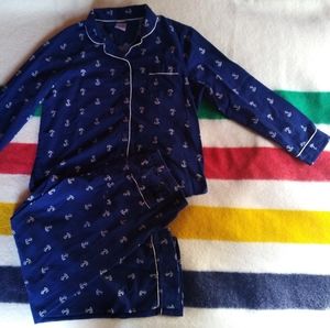 EUC Women's Lands' End 100% Cotton Flannel Christmas Pajama Set!...Size M (8-10)